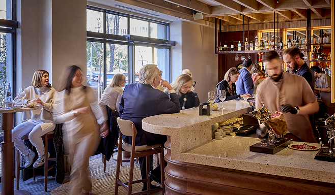 TBMAD GROUP DINING grupos